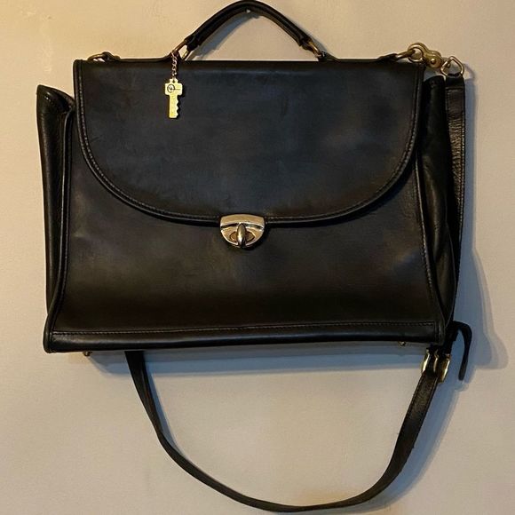 Jack Georges Other - Jack Georges Black Leather Messenger Laptop Bag
